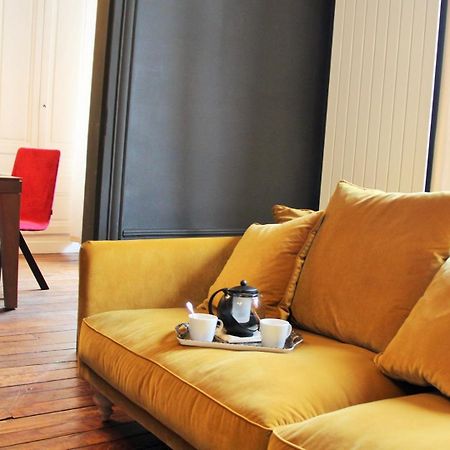 Henri IV - Parking Included - Self Check-In Apartment Chartres Luaran gambar