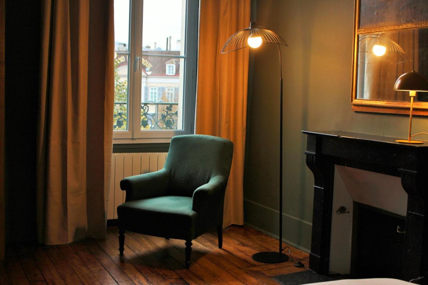Henri IV - Parking Included - Self Check-In Apartment Chartres Luaran gambar