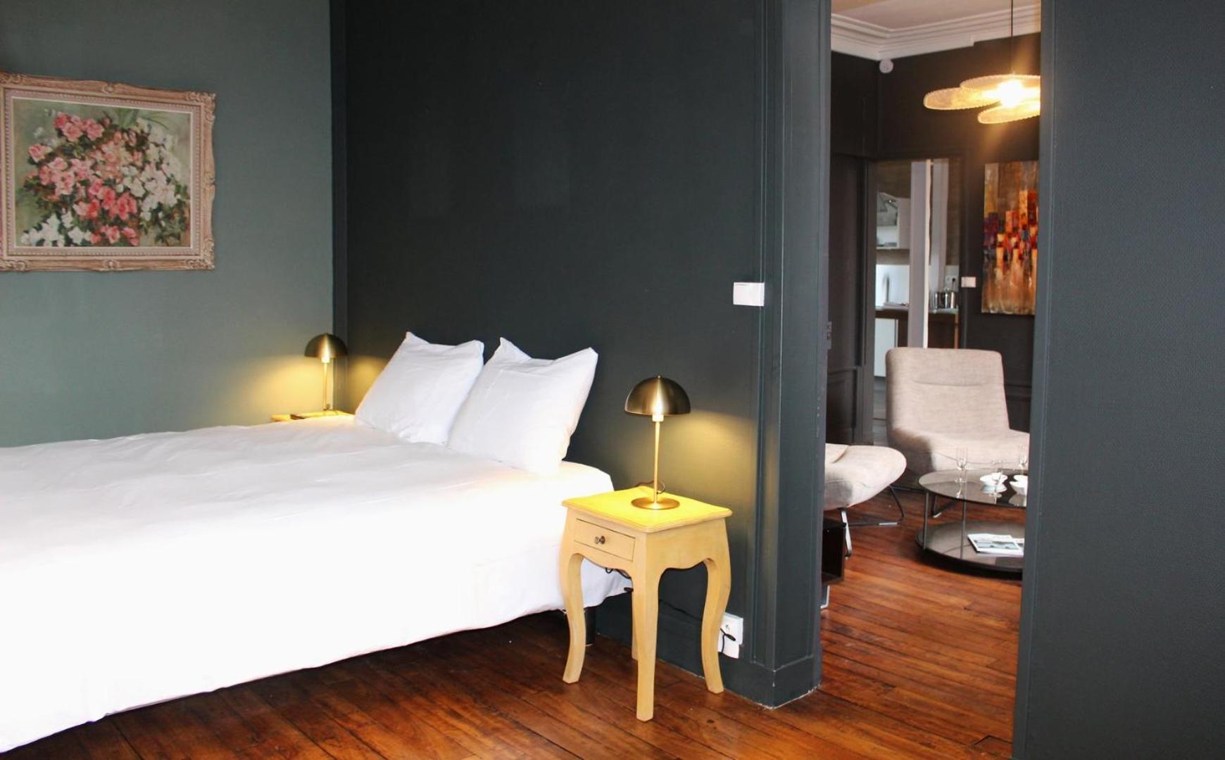 Henri IV - Parking Included - Self Check-In Apartment Chartres Luaran gambar